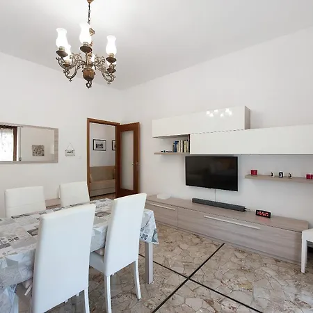 شقة La Casa Della Gioia - Serravalle